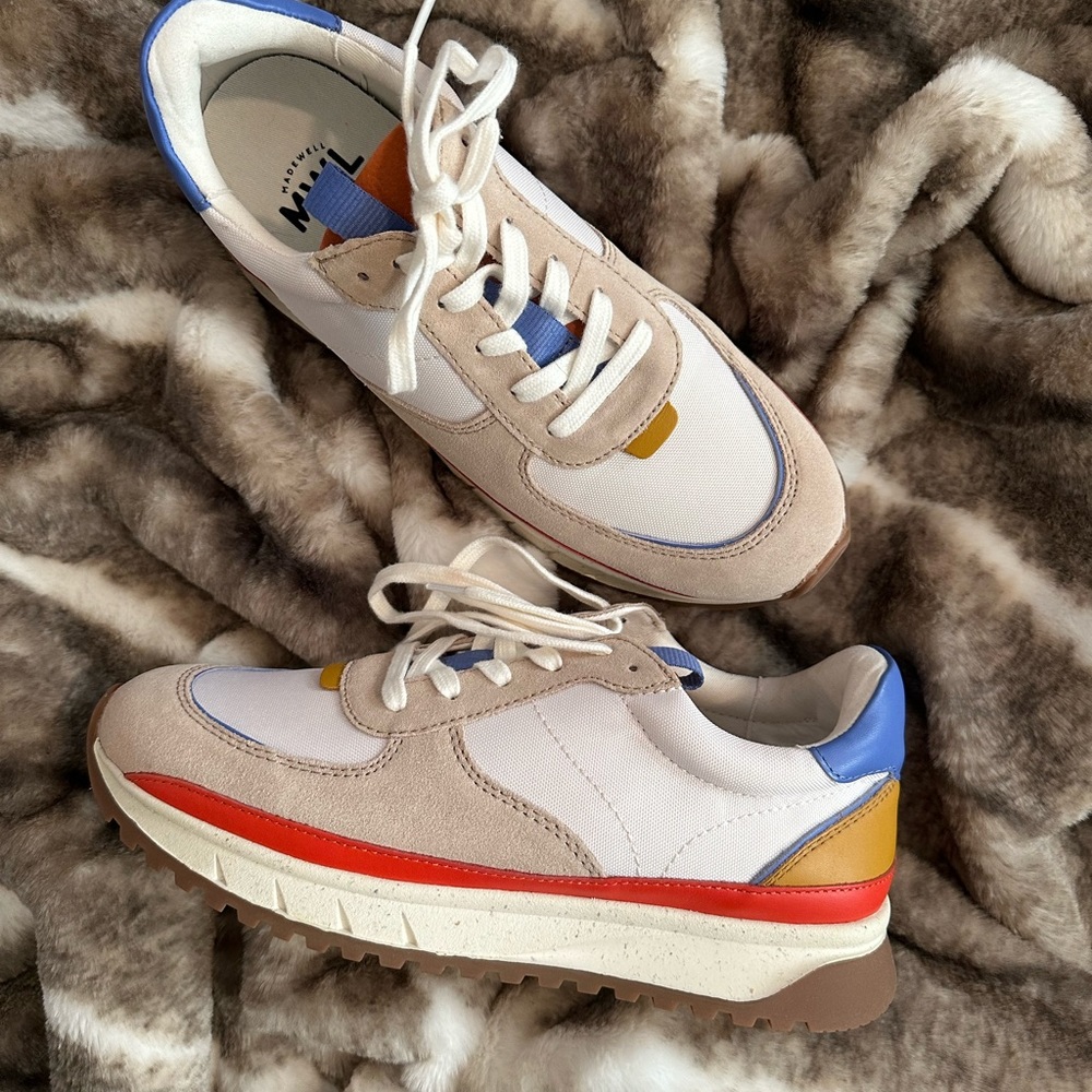 New with box Women’s 9.5 Madewell Kickoff Trainer Sneakers Light Sand Multi